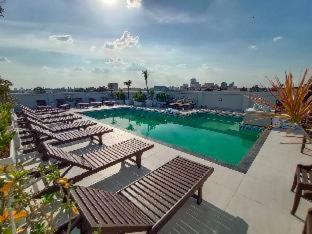Отель The Mulberry Khaosan Road 3*